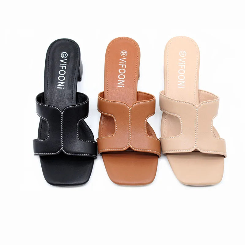 High-quality Summer Outdoor Platform Thick-soled Women's Sandals and Slippers. Fashionable Women's High-heeled Sandals