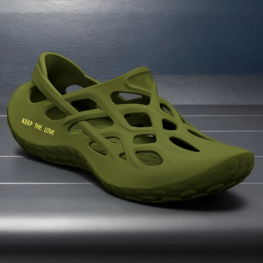 Custom EVA Clogs Sandals Breathable Hollow Non-slip for Outdoor Beach Garden Soft Summer Shoes for Men