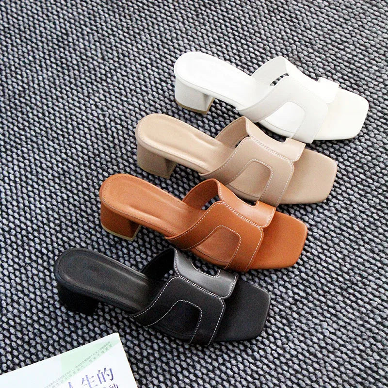 High-quality Summer Outdoor Platform Thick-soled Women's Sandals and Slippers. Fashionable Women's High-heeled Sandals