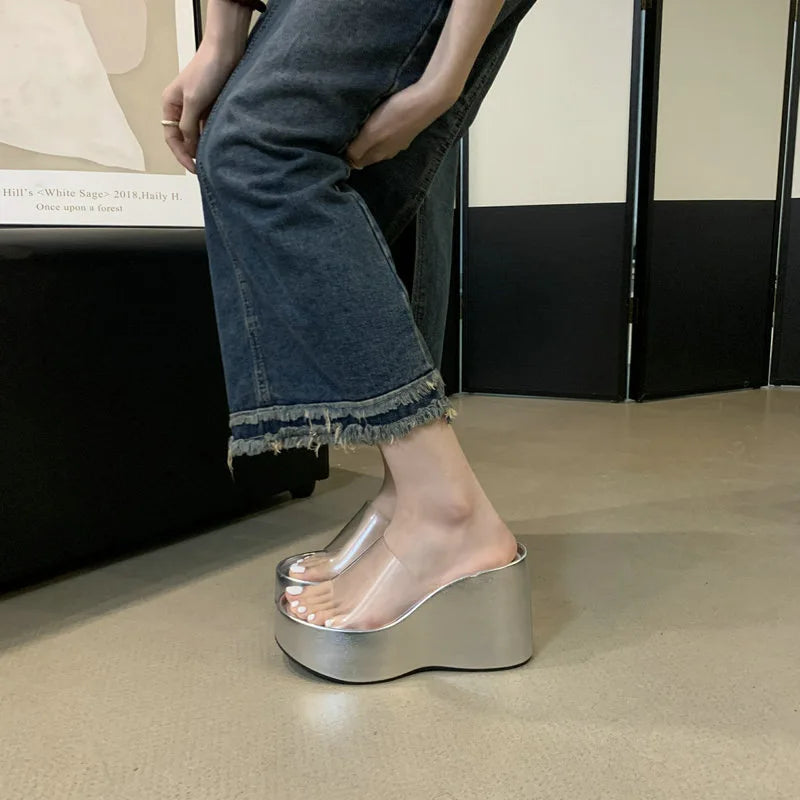 Thick Soft Soled Slippers for Women Open Toed Unique Design Sandals Wearing Outdoors Comfortable Breathable Women's Slipper