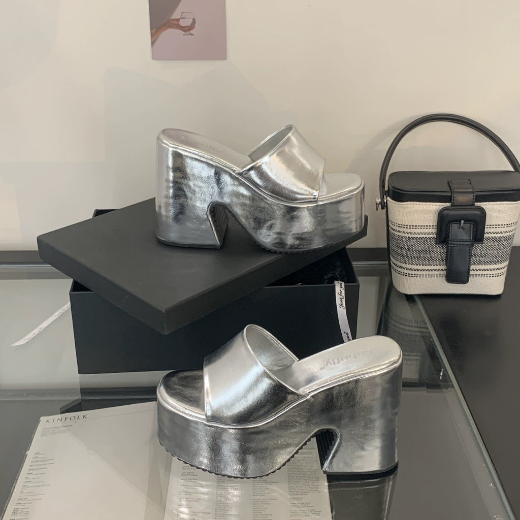 Women's Thick Sole Open Toe Slippers – Soft Breathable Unique Sandals for Indoor/Outdoor Summer Comfort