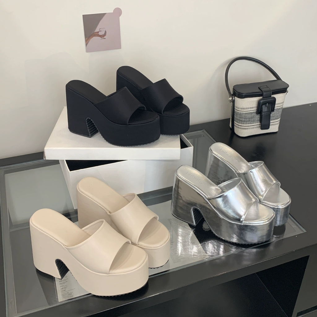 Women's Thick Sole Open Toe Slippers – Soft Breathable Unique Sandals for Indoor/Outdoor Summer Comfort