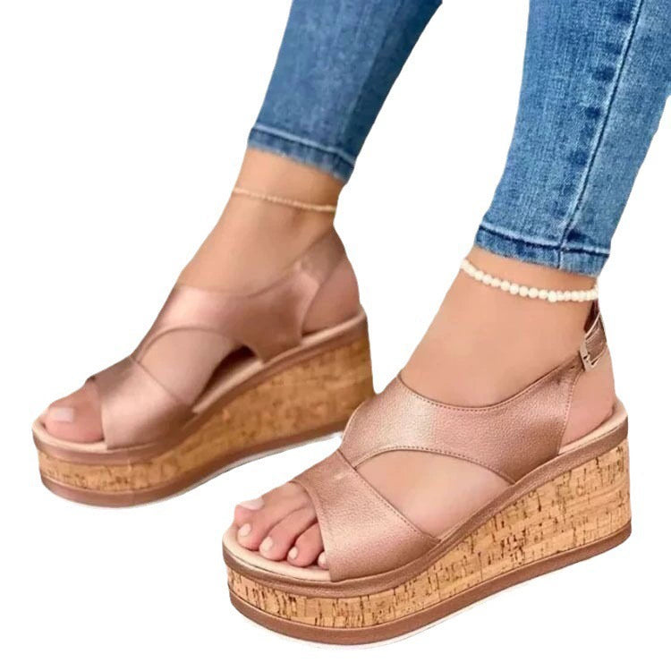 New Fashion Sexy Thick Roots Large Size Women Beach Casual Shoes Women's Sandals Heeled Sandals